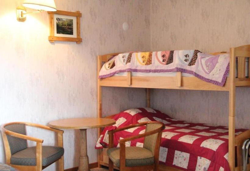 فندق Forest Haven Inn