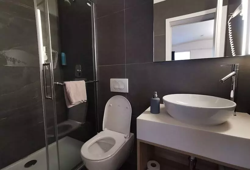 پانسیون Cha Cha Rooms