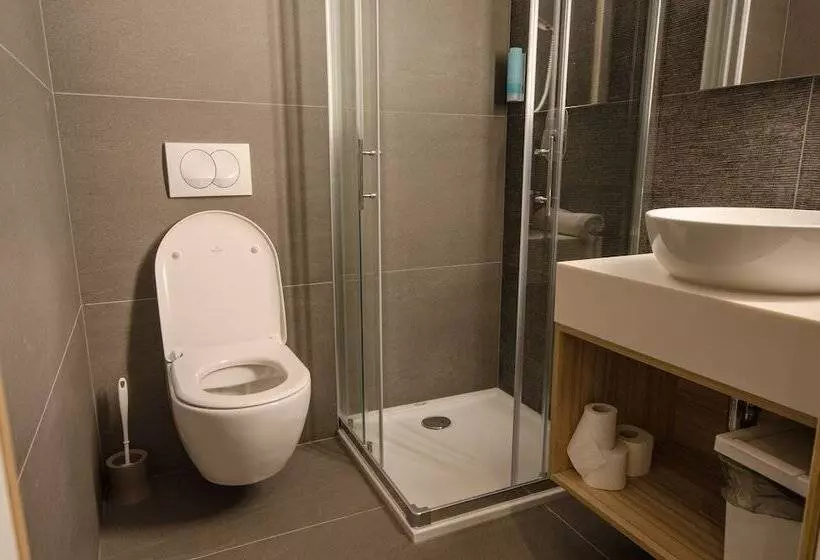 پانسیون Cha Cha Rooms