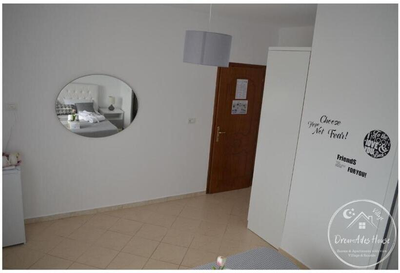 Pensiune Dreamades House