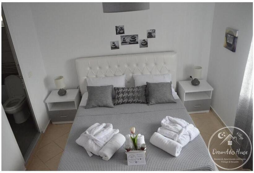 Pensiune Dreamades House