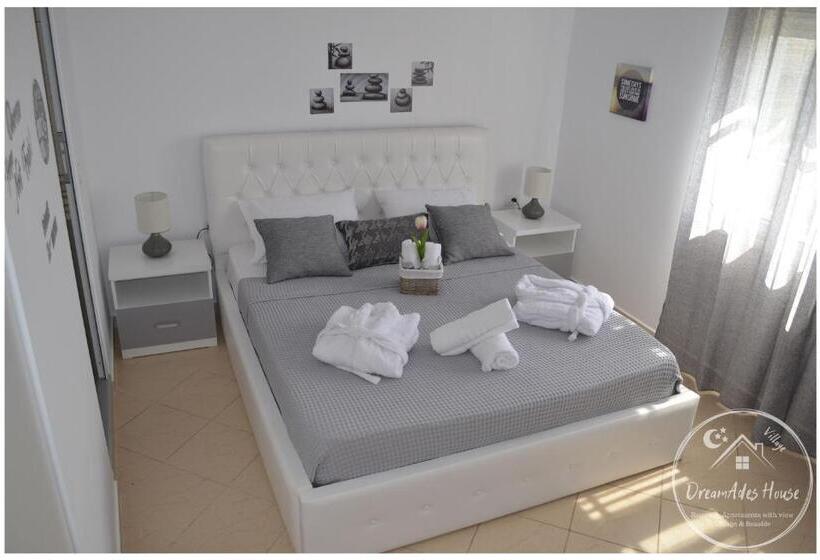 Pensiune Dreamades House