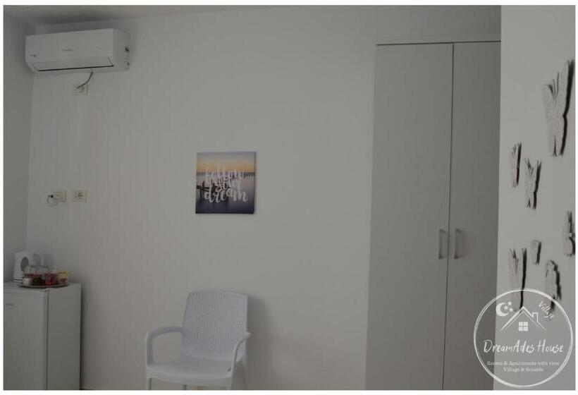 Pensiune Dreamades House