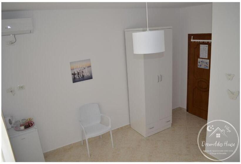 Pensiune Dreamades House