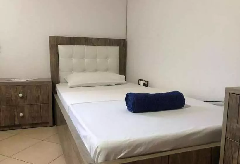 ペンション Guesthouse Emiljano