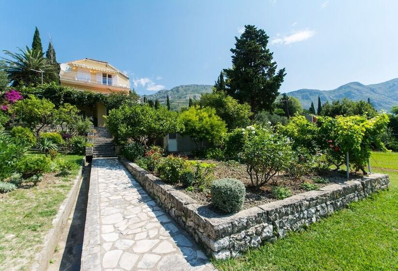 ペンション Guesthouse Kanjuo