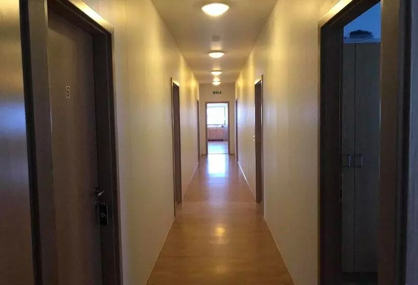 پانسیون Guesthouse Uggi