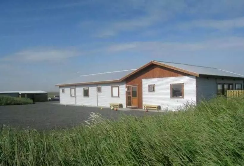 پانسیون Guesthouse Uggi