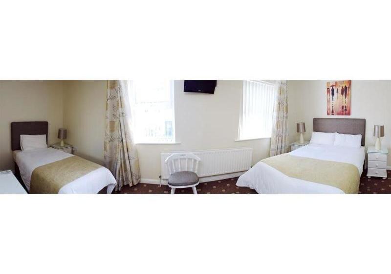 פנסיון Kennys Guest House