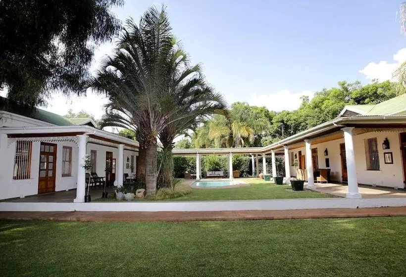 پانسیون Lawley House