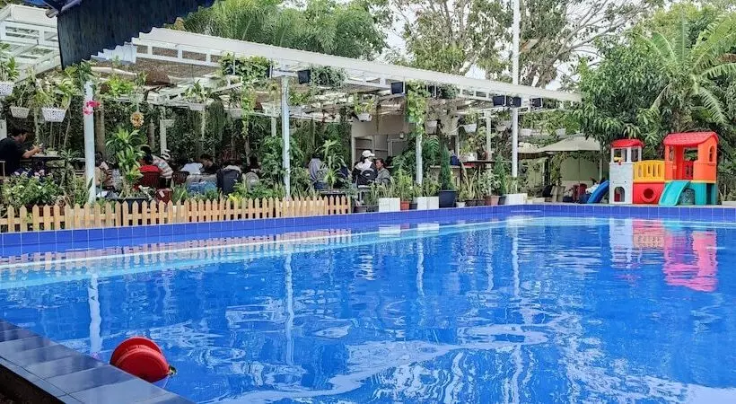 پانسیون Sanssouci Kep