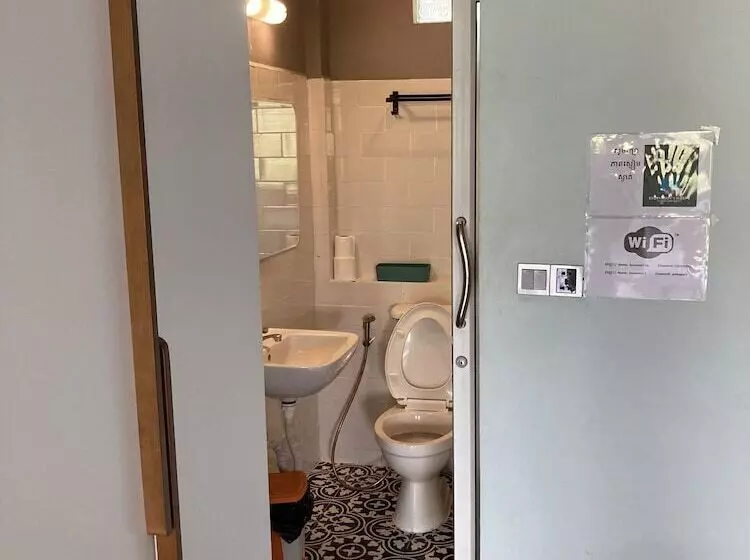 پانسیون Sanssouci Kep