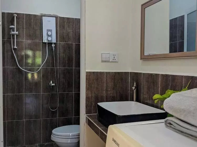 پانسیون Sanssouci Kep