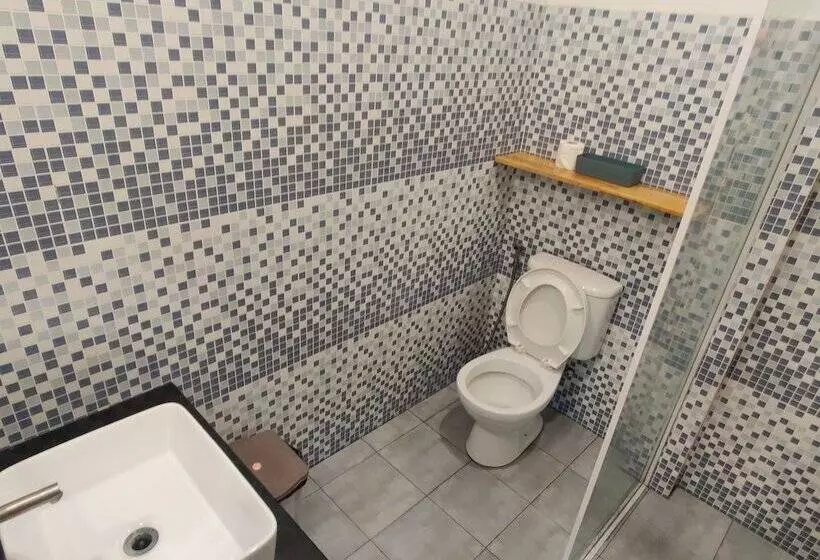 پانسیون Sanssouci Kep