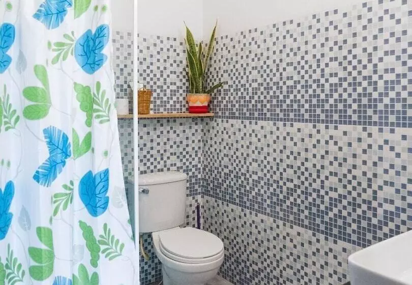 پانسیون Sanssouci Kep