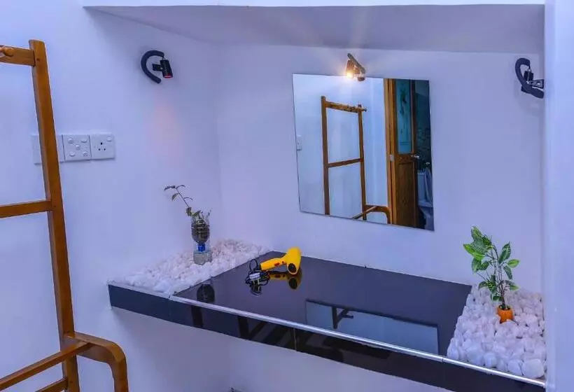 ベッドアンドブレックファースト Dimuthu Home Stay