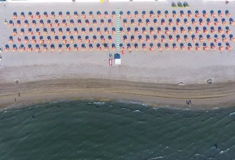 ホテル Park Gallanti