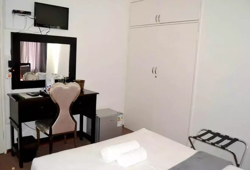 Pension Gie's Guesthouse
