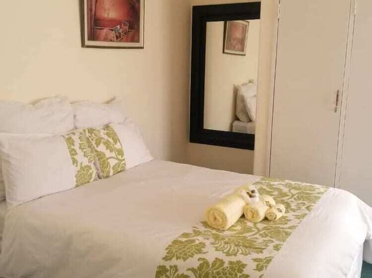 پانسیون Ingwe Place Guest House