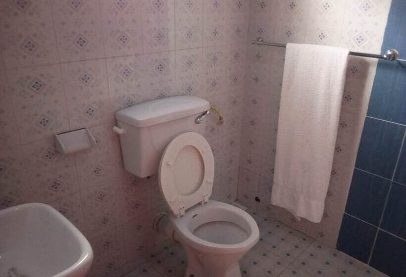 پانسیون Regency Guest Homes