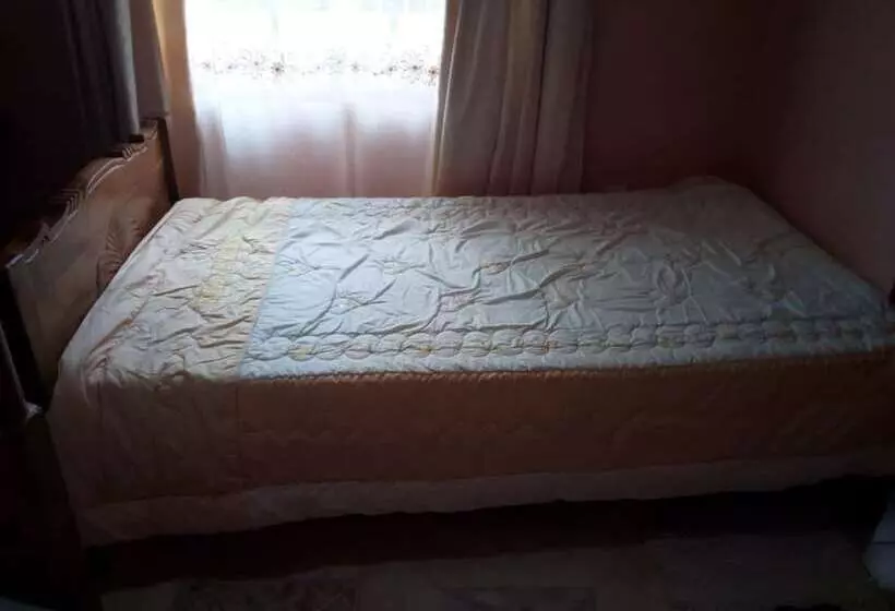 پانسیون Regency Guest Homes