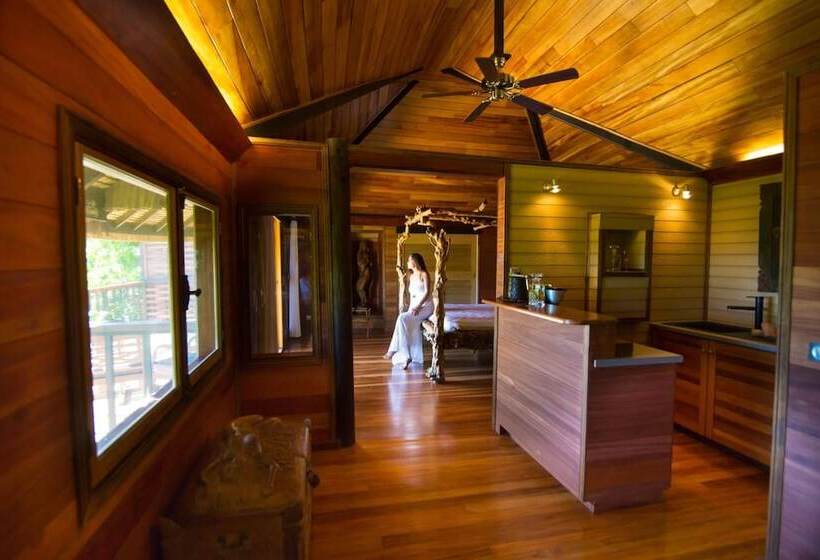 پانسیون Rohotu Fare