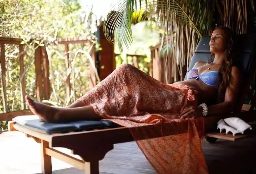 پانسیون Rohotu Fare