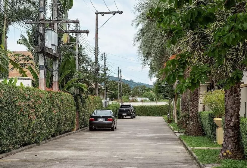 Villa Buton