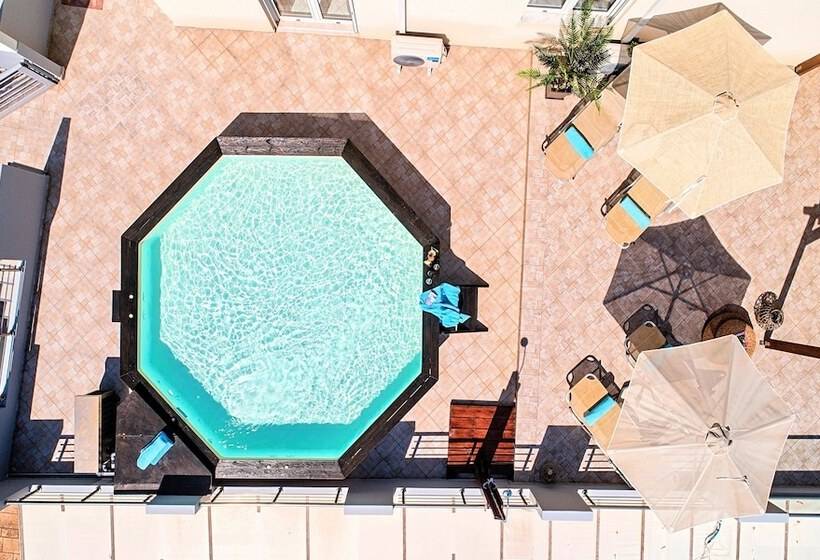 Villa Di Creta Heated Pool