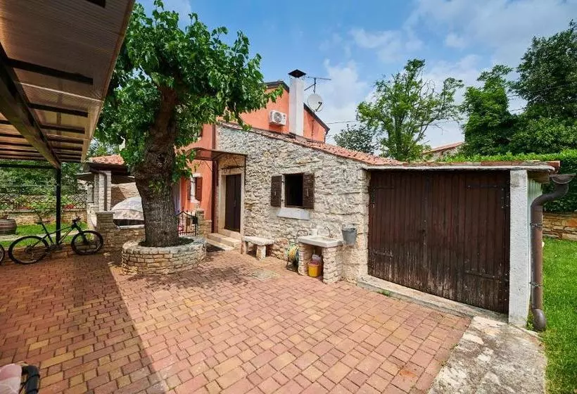 Villa Mala