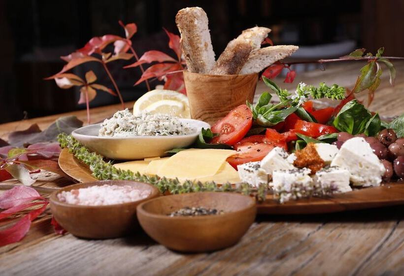 Pension Bastion House