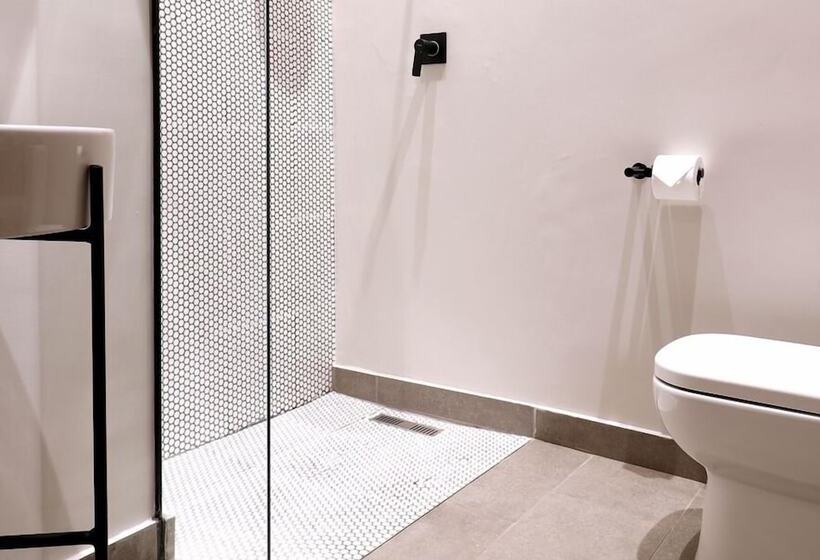 Pension Bastion House