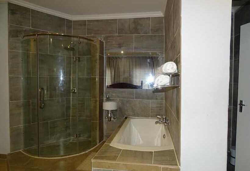 پانسیون Goora Motho Guest House