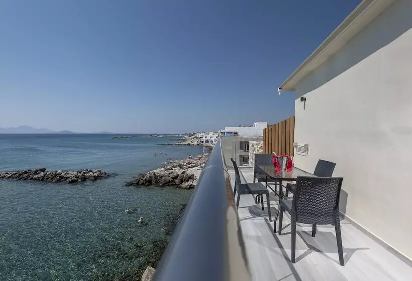 پانسیون Kyma Rooms & Suites