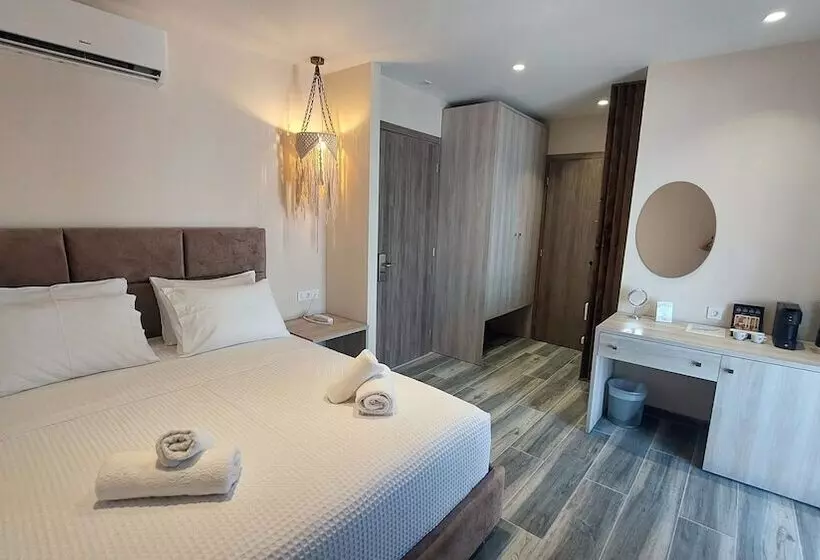 پانسیون Kyma Rooms & Suites