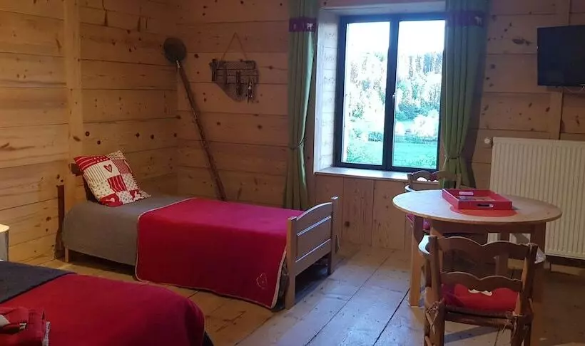 ベッドアンドブレックファースト Chambres D Hôtes Cascades Du Hérisson