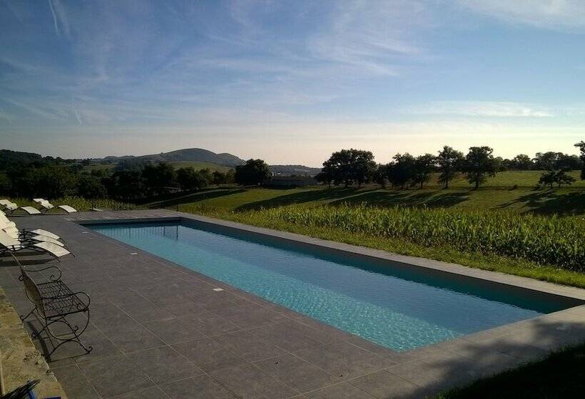 Bed and Breakfast Domaine Abartiague