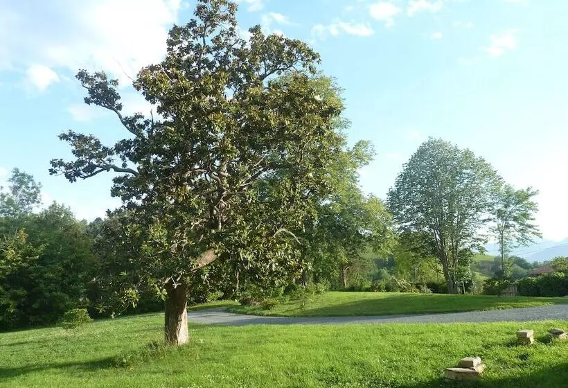 Aamiaismajoitus (B&B) Domaine Abartiague