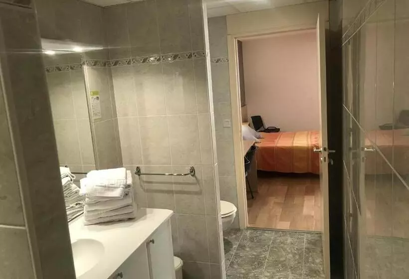 ホテル Aux Berges De Pareloup   Annexe