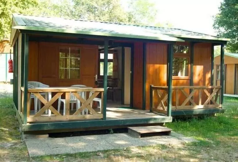 ホテル Camping Le Pin