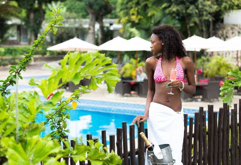 هتل Grand De Kinshasa