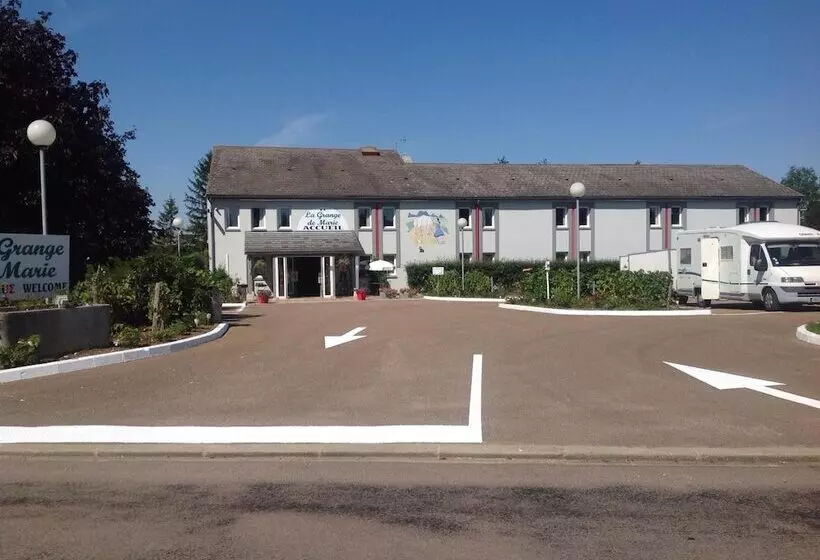 ホテル La Grange De Marie