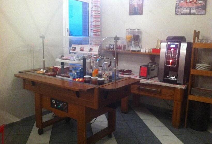 Отель La Grange De Marie