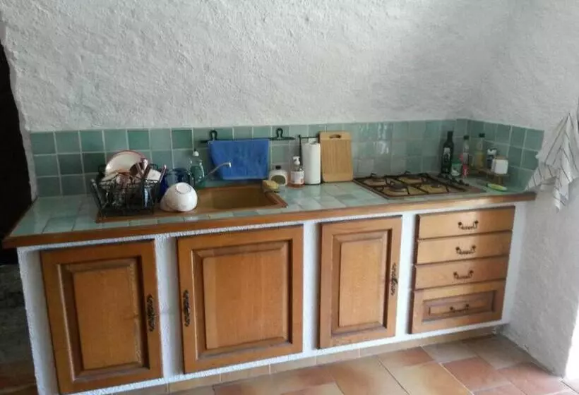 La Maison De Julie