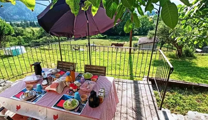 La Maison De Julie