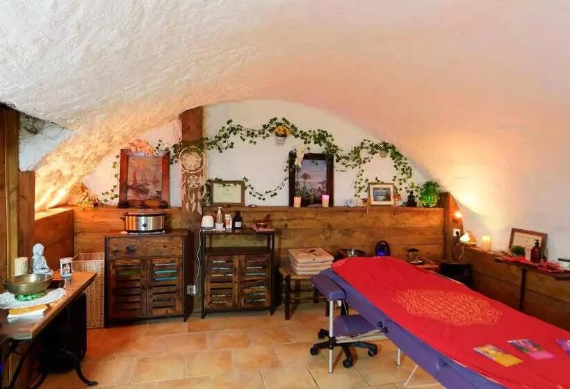 La Maison De Julie