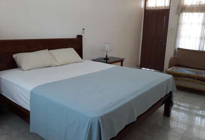 بنسيون Jacko House Uluwatu