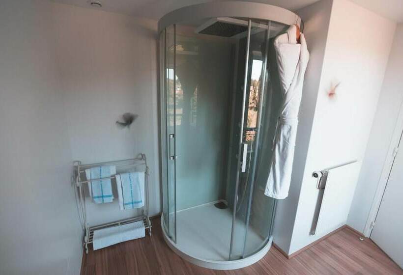 Пансион Les Voyageurs