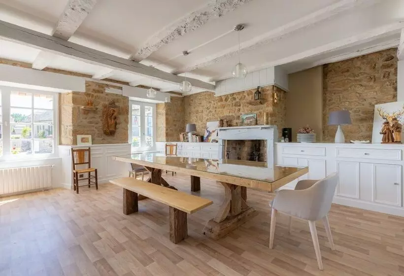 ペンション Les Voyageurs