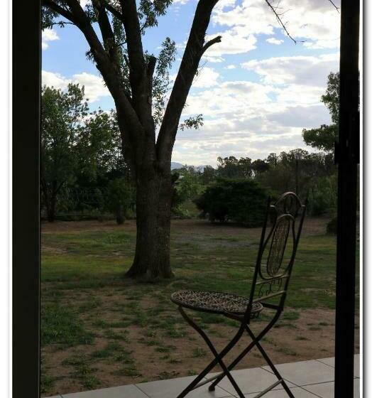 פנסיון Montarie Guest Accommodation